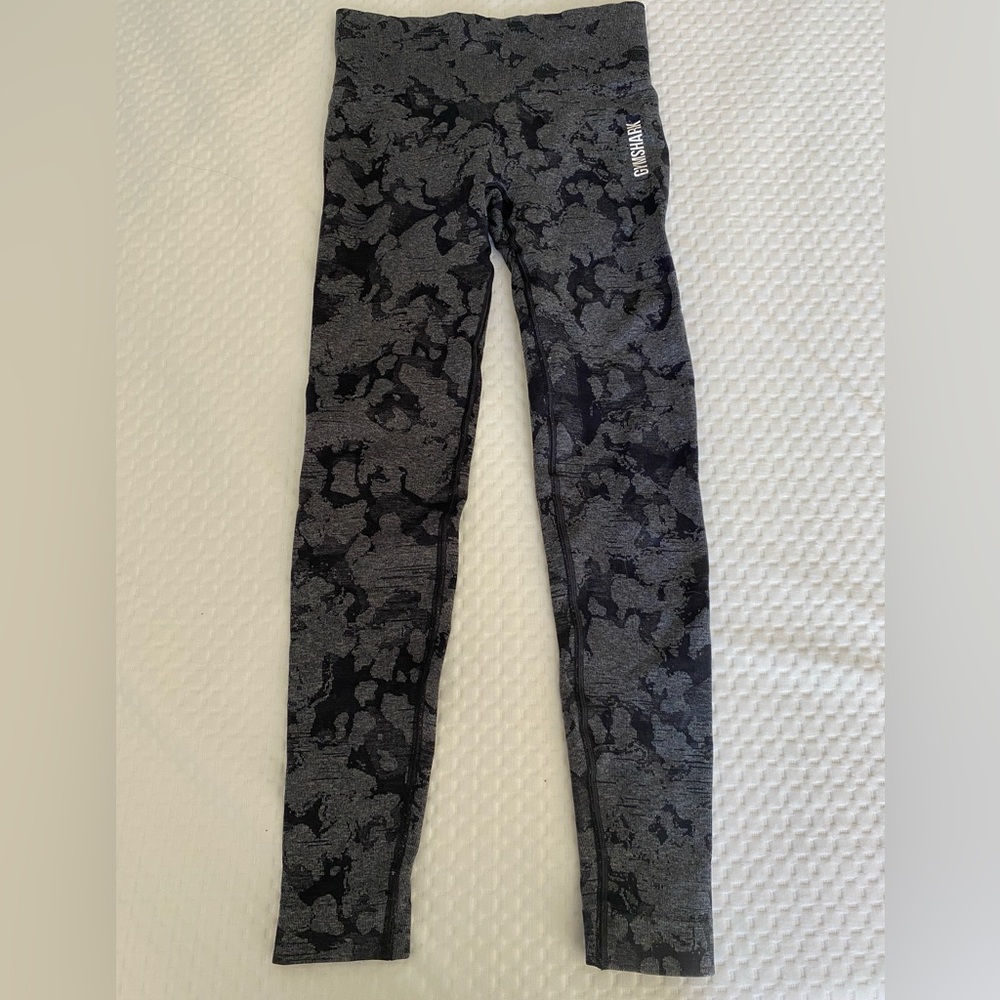 Gymshark Camo Seamless Leggings XS